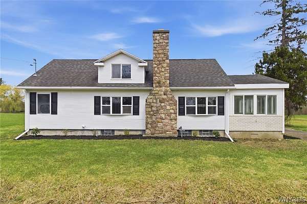 3 Acres of Land with Home for Sale in Irving, New York