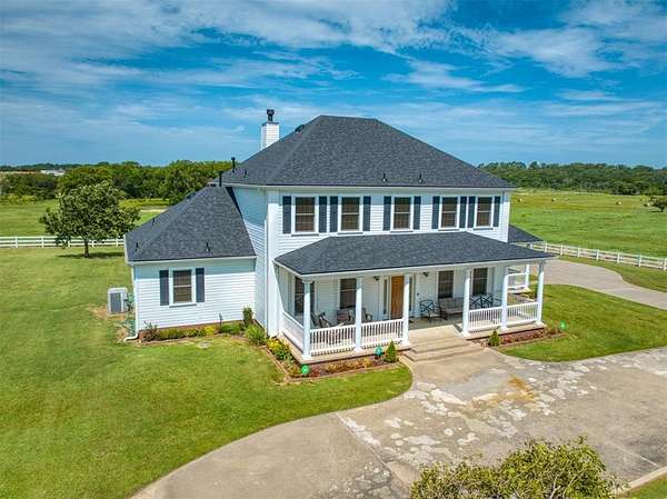 20 Acres of Recreational Land with Home for Sale in Holdenville, Oklahoma