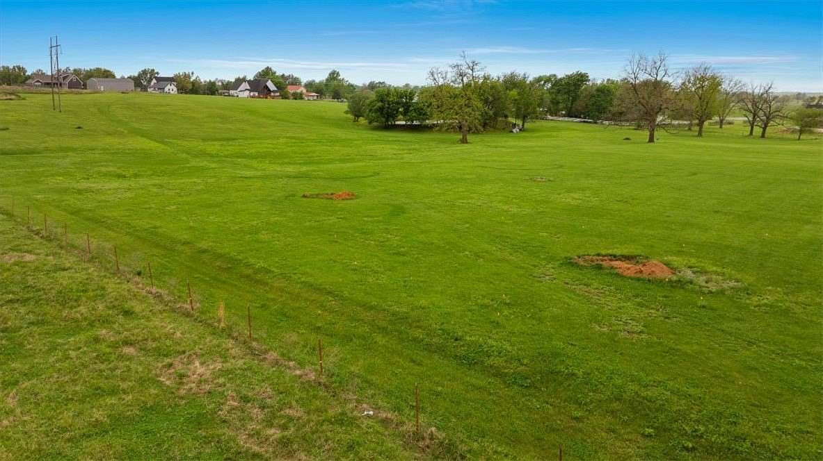 2.85 Acres of Residential Land for Sale in Springdale, Arkansas