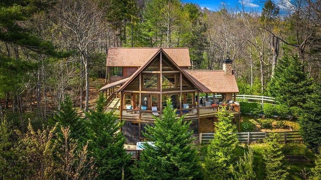 4.58 Acres of Land with Home for Sale in Epworth, Georgia