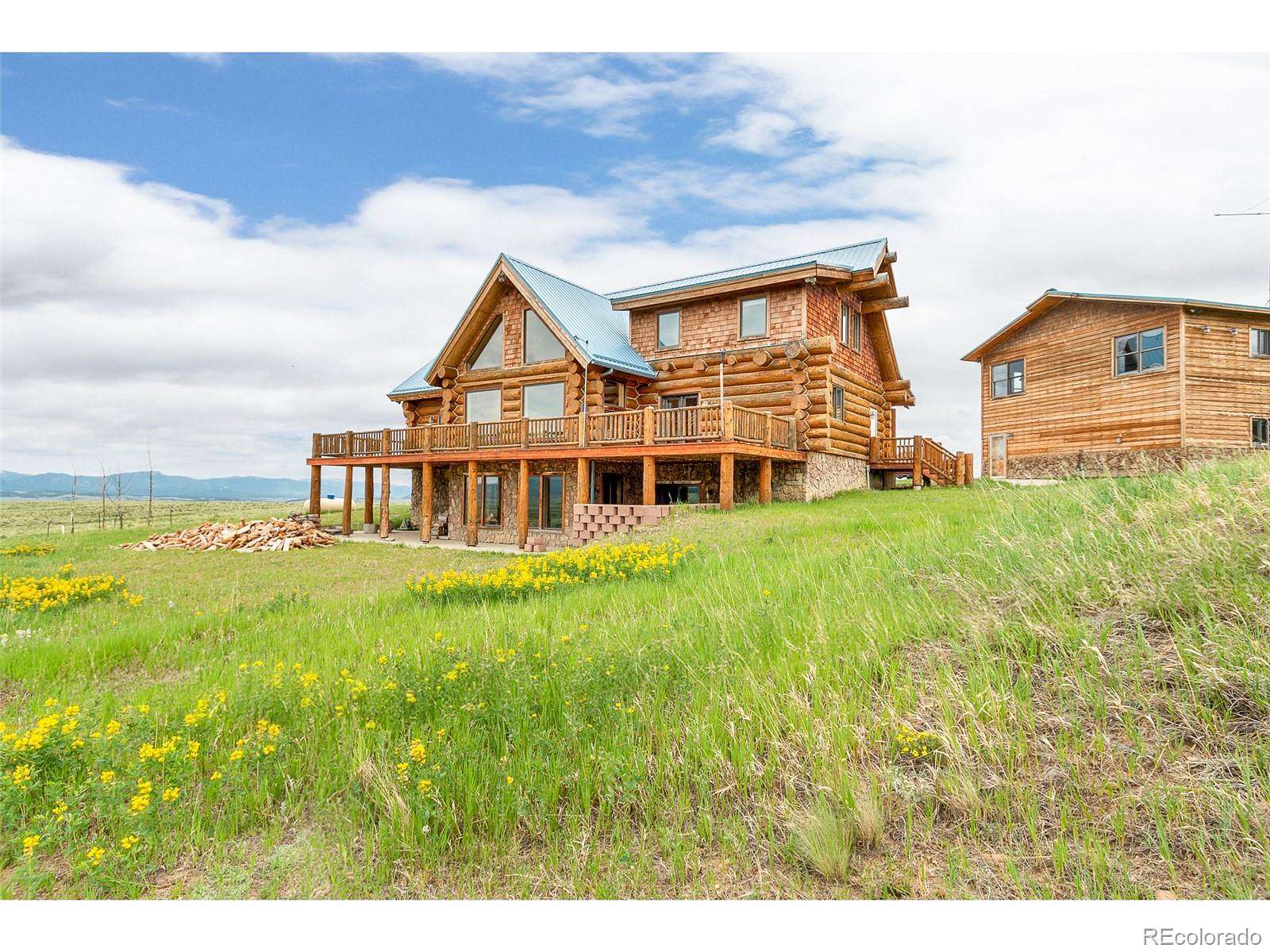 226 Acres of Land with Home for Sale in Como, Colorado