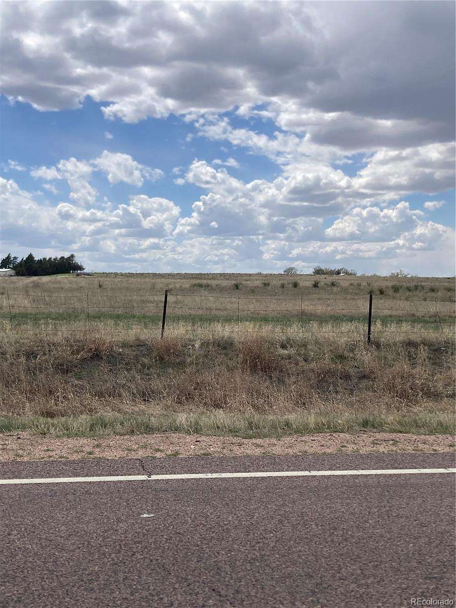 11.2 Acres of Land for Sale in Wray, Colorado