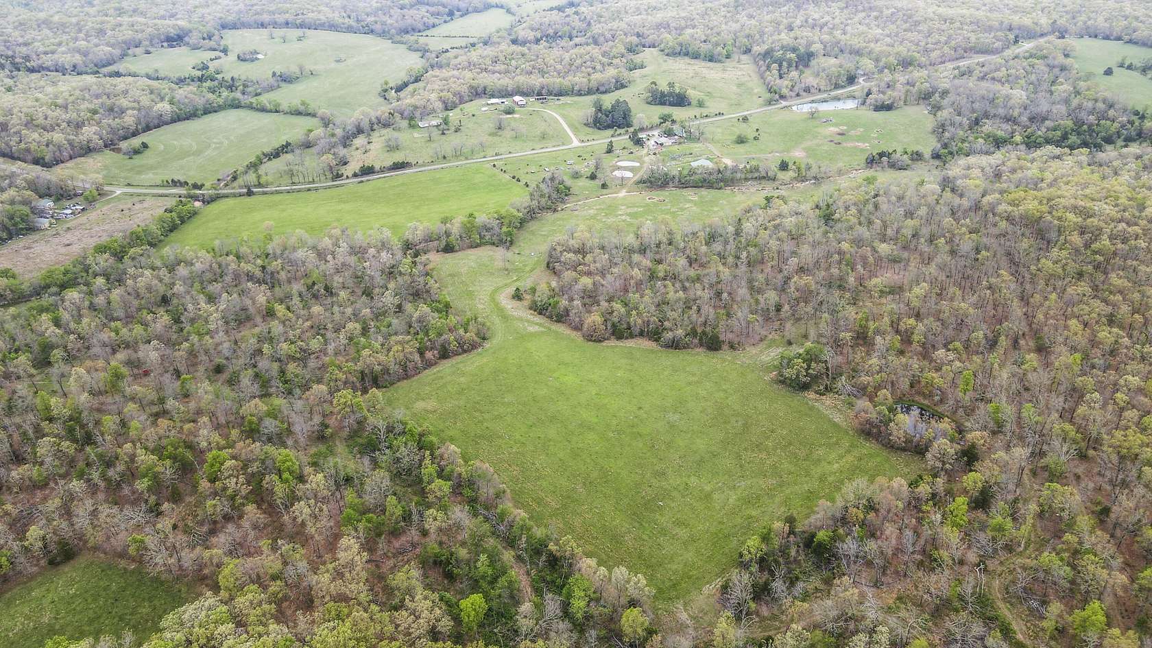 139 Acres of Land with Home for Sale in Willow Springs, Missouri