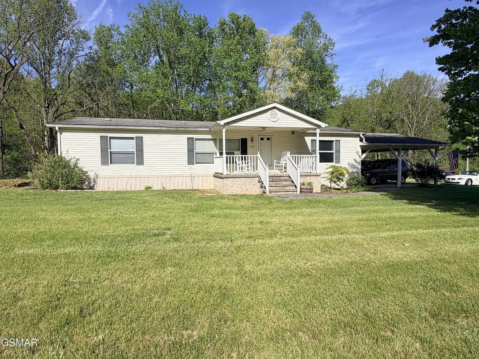 8 Acres of Land with Home for Sale in Del Rio, Tennessee