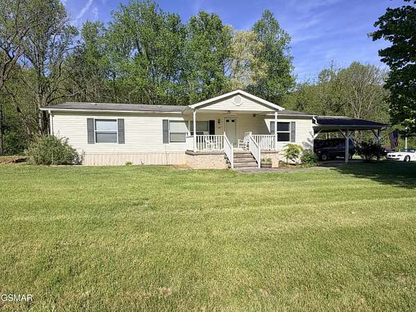 8 Acres of Land with Home for Sale in Del Rio, Tennessee