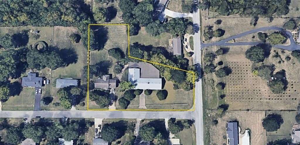 1.65 Acres of Improved Mixed-Use Land for Auction in Lenexa, Kansas