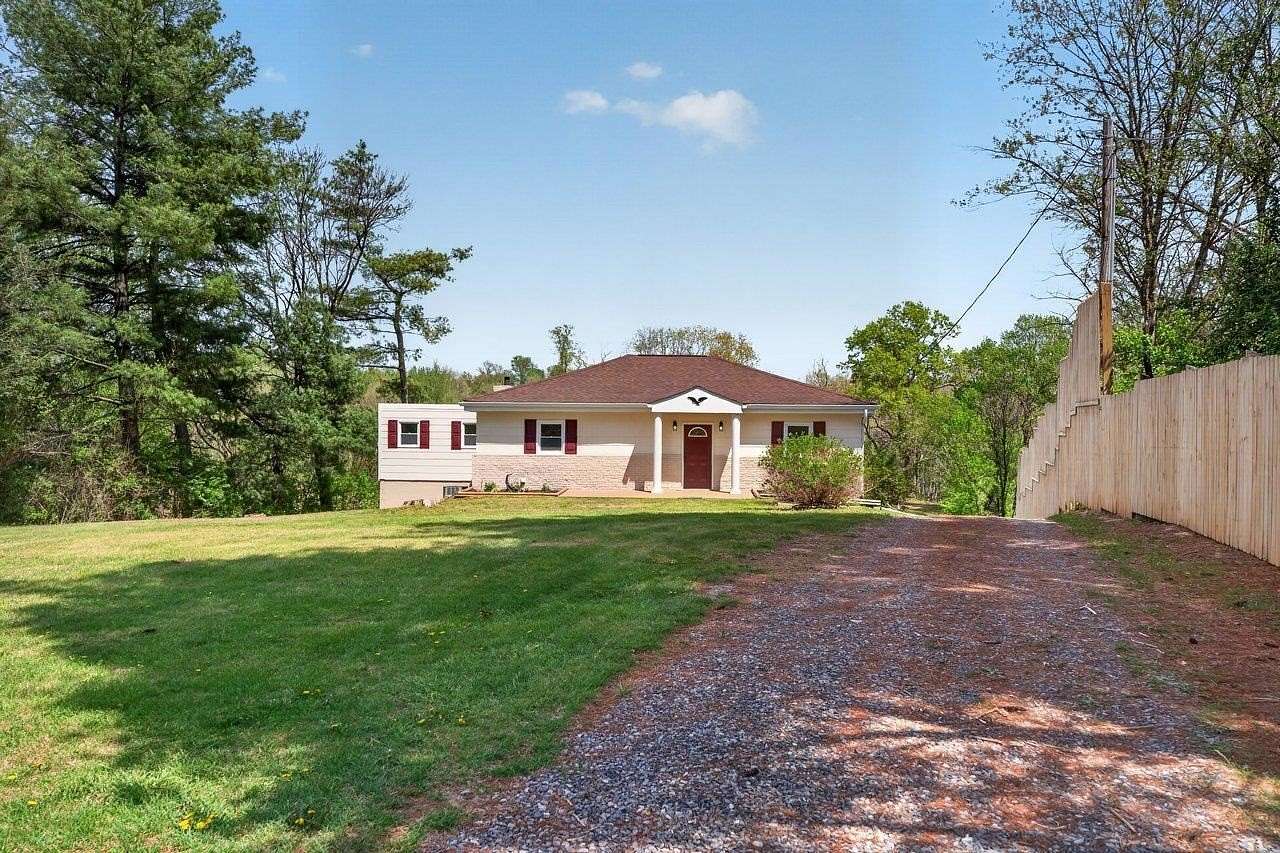 1.76 Acres of Land with Home for Sale in Shenandoah, Virginia