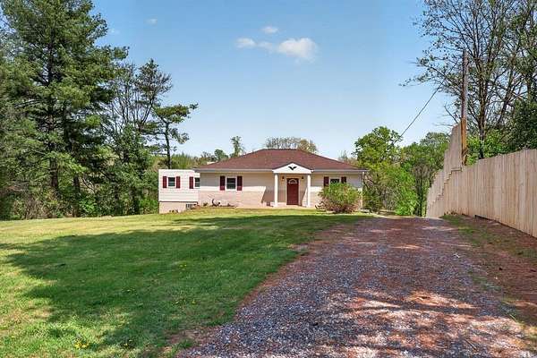 1.76 Acres of Land with Home for Sale in Shenandoah, Virginia