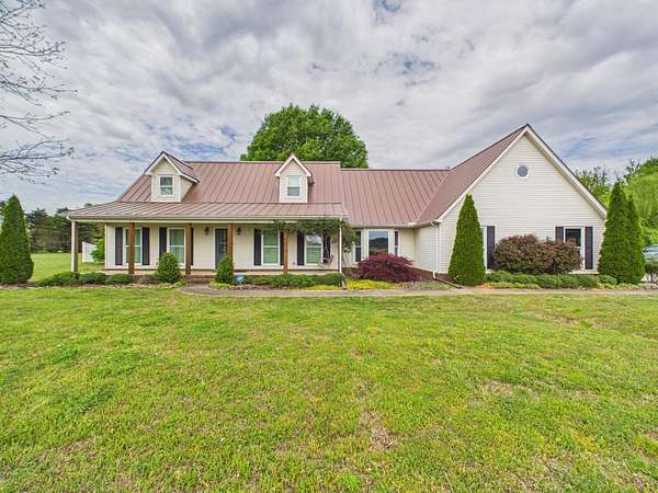 2.48 Acres of Land with Home for Sale in Cherokee, Alabama