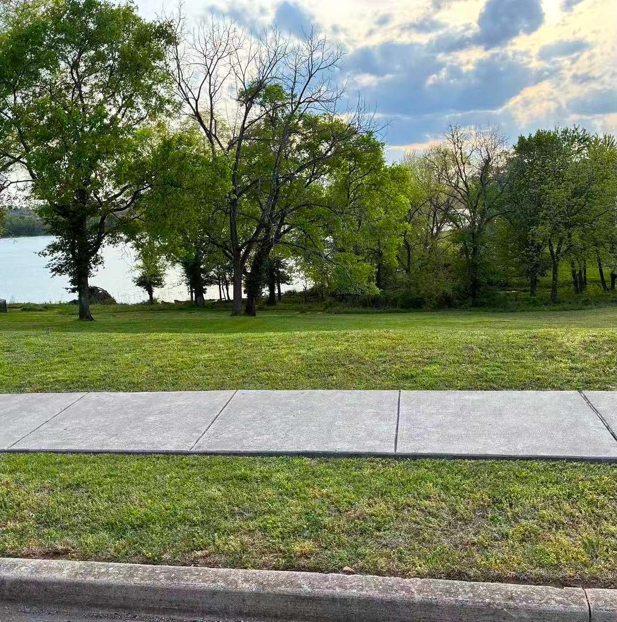 0.24 Acres of Residential Land for Sale in Gallatin, Tennessee