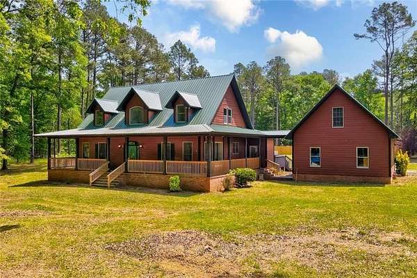 2.75 Acres of Land with Home for Sale in Dublin, Georgia