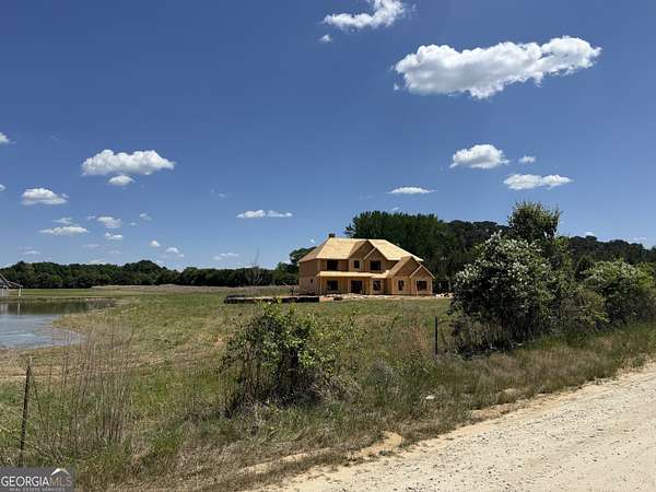 3.53 Acres of Land with Home for Sale in Williamson, Georgia