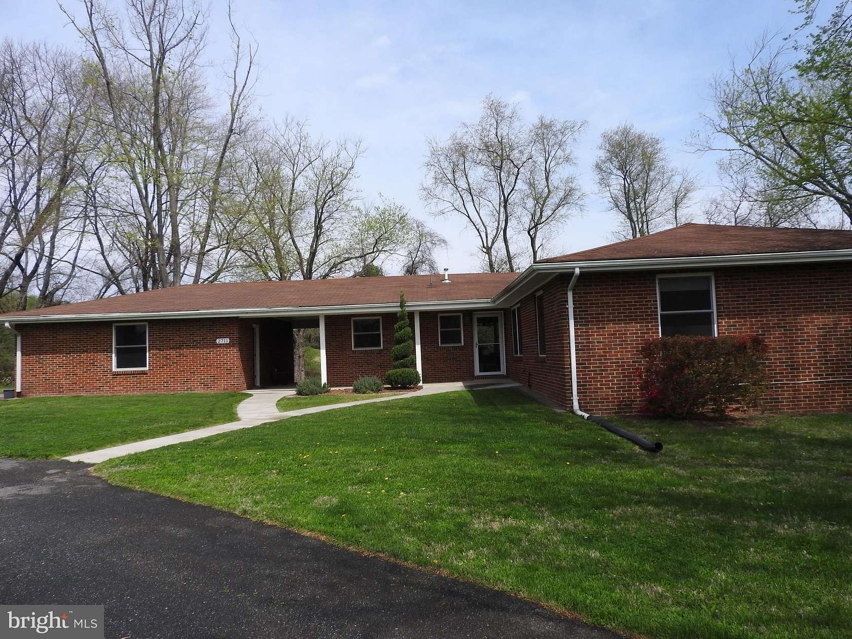 2.76 Acres of Land with Home for Lease in Silver Spring, Maryland