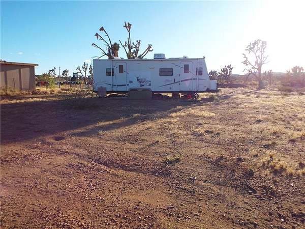 1 Acre of Residential Land for Sale in Dolan Springs, Arizona