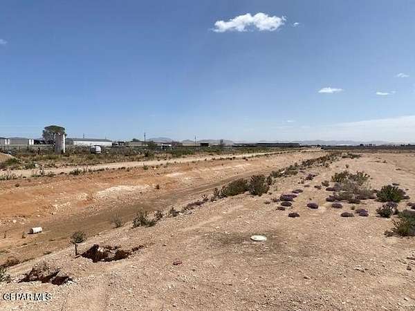 1 Acre of Residential Land for Sale in El Paso, Texas