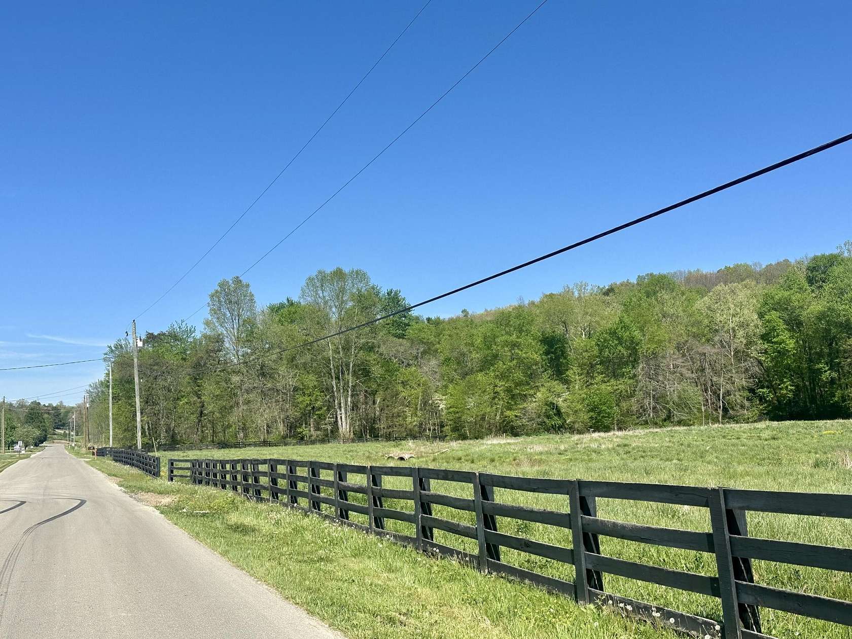 5.48 Acres of Residential Land for Sale in London, Kentucky