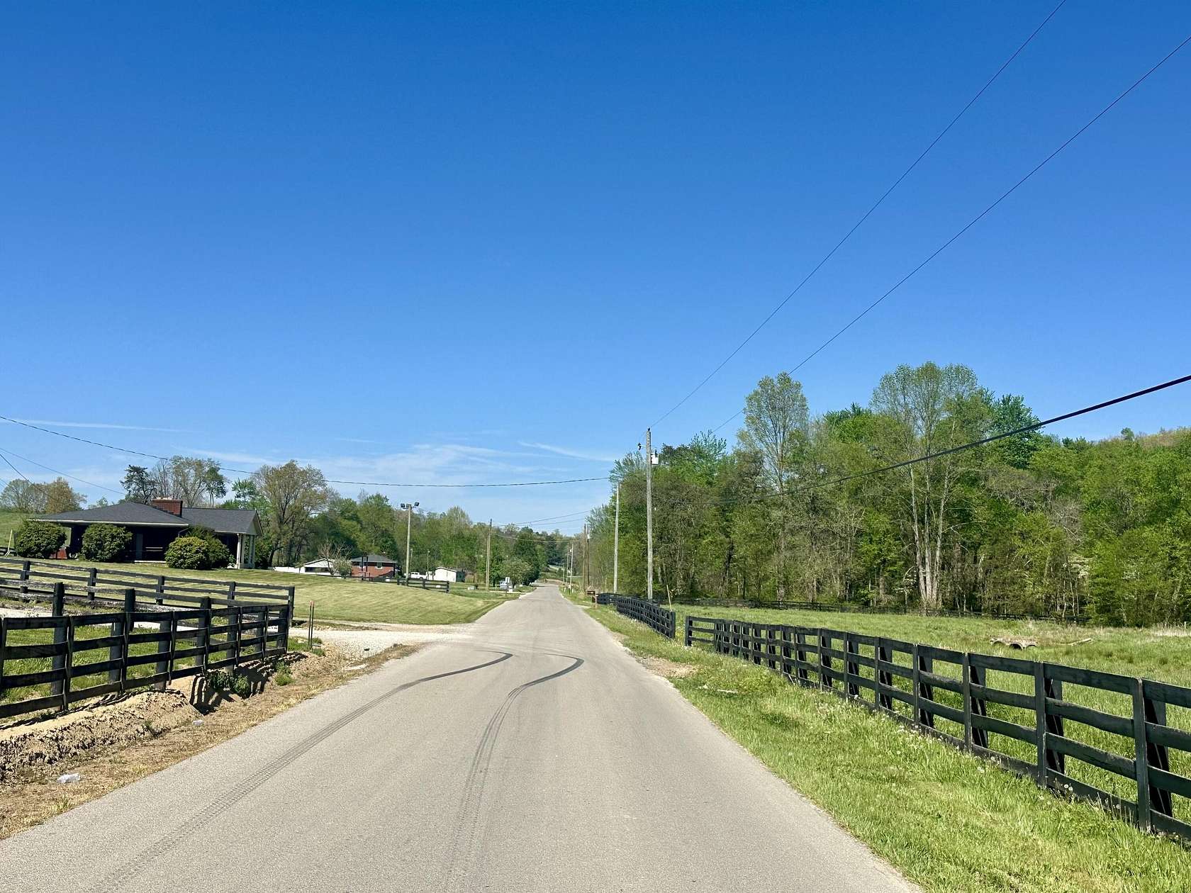 5.48 Acres of Land for Sale in London, Kentucky