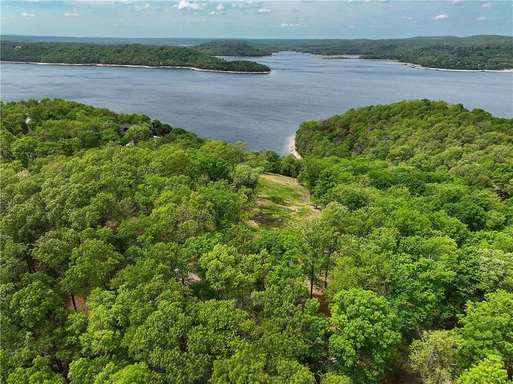 3 Acres of Residential Land for Sale in Eureka Springs, Arkansas