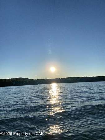 0.33 Acres of Residential Land for Sale in Tunkhannock, Pennsylvania