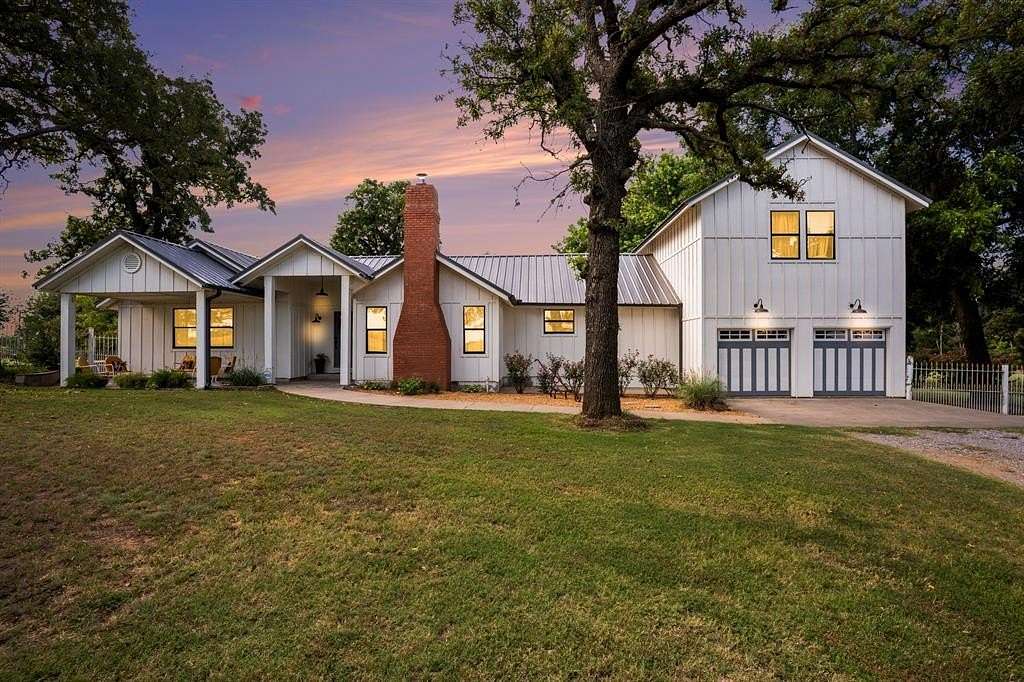 6.19 Acres of Land with Home for Sale in Blanchard, Oklahoma