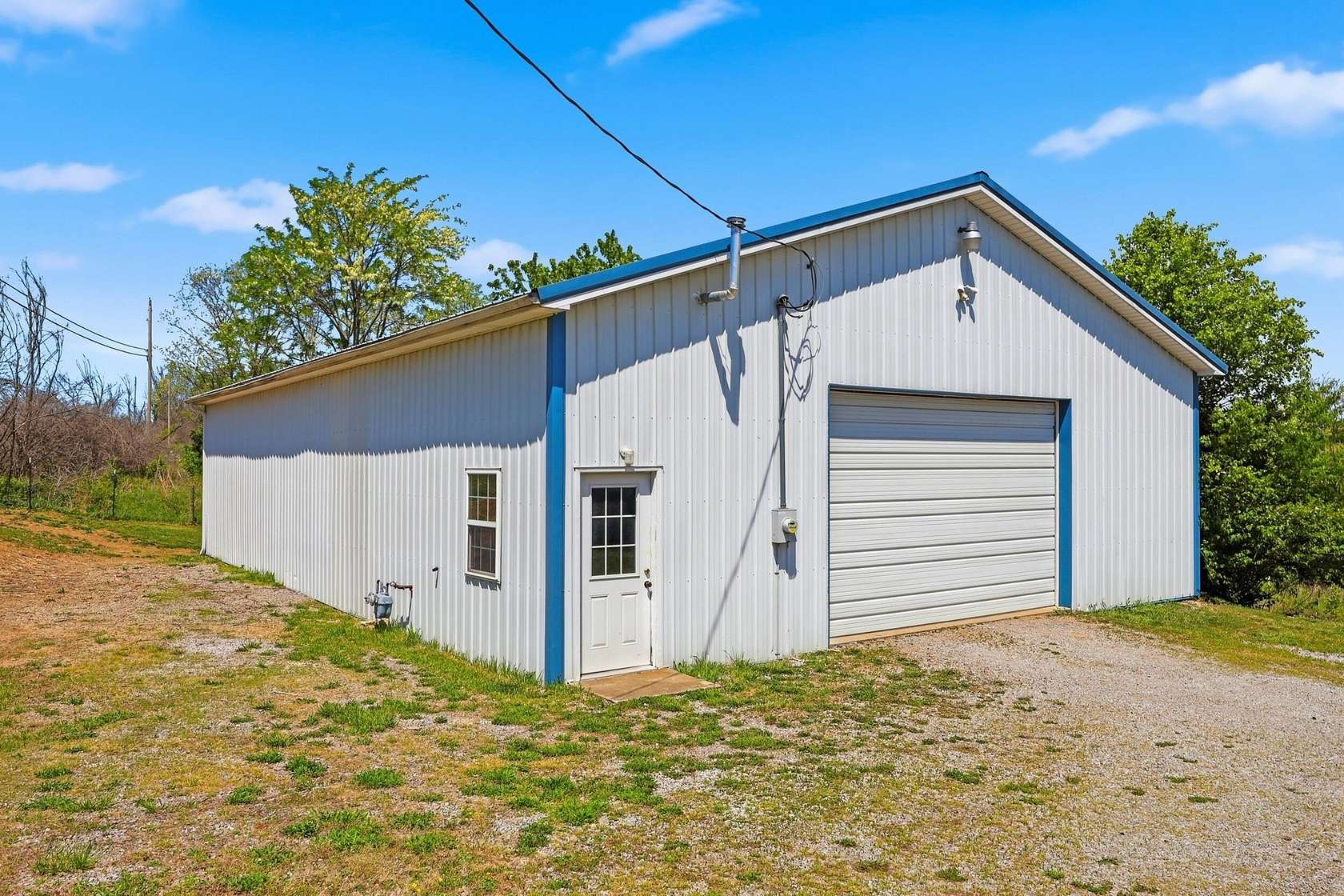 3 Acres of Land with Home for Sale in Harrodsburg, Kentucky