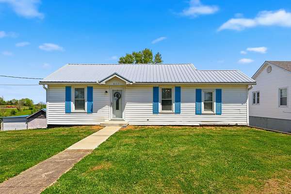 3 Acres of Land with Home for Sale in Harrodsburg, Kentucky