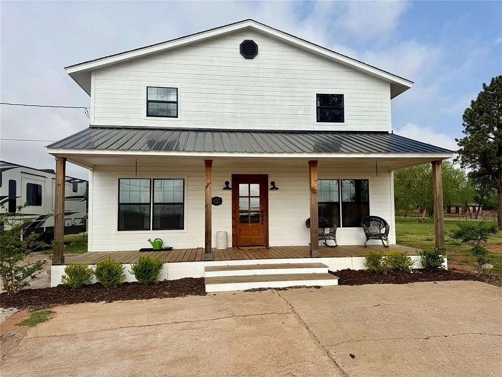 2.5 Acres of Land with Home for Sale in Elk City, Oklahoma