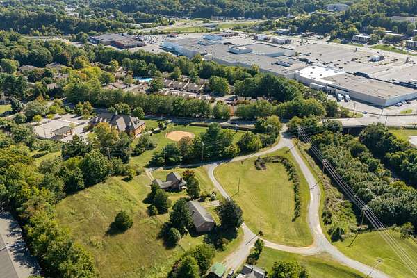 2.1 Acres of Mixed-Use Land for Sale in Roanoke, Virginia