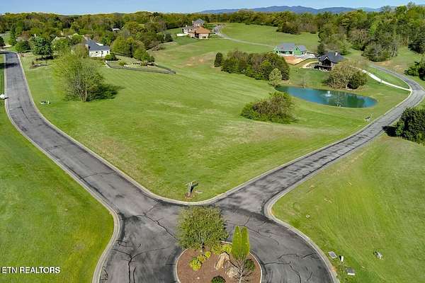 1.38 Acres of Residential Land for Sale in Vonore, Tennessee
