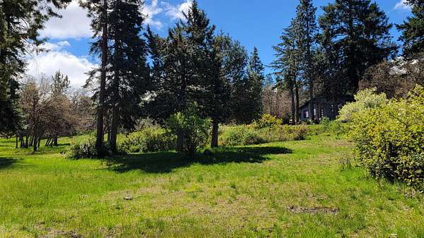 0.37 Acres of Residential Land for Sale in Klamath Falls, Oregon