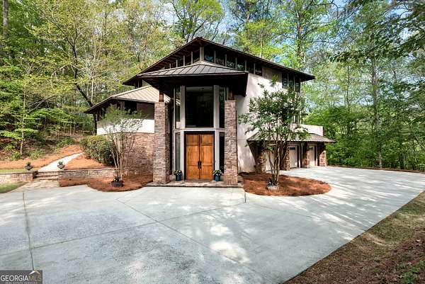 2.57 Acres of Land with Home for Sale in Atlanta, Georgia