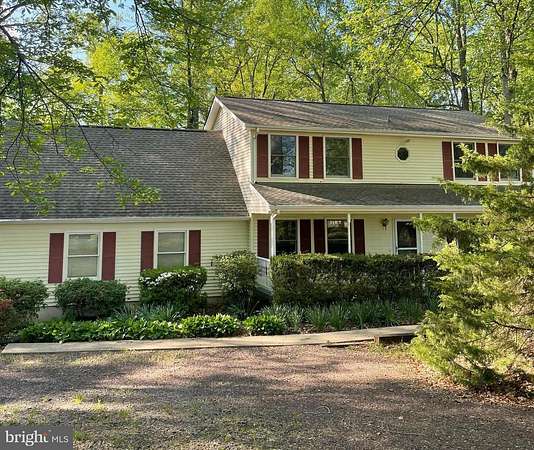 2.23 Acres of Land with Home for Sale in Culpeper, Virginia