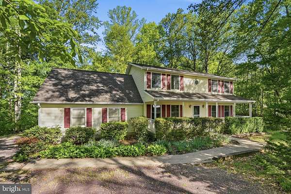 2.23 Acres of Land with Home for Sale in Culpeper, Virginia