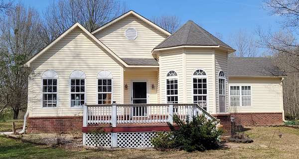 6.49 Acres of Land with Home for Sale in Burlison, Tennessee