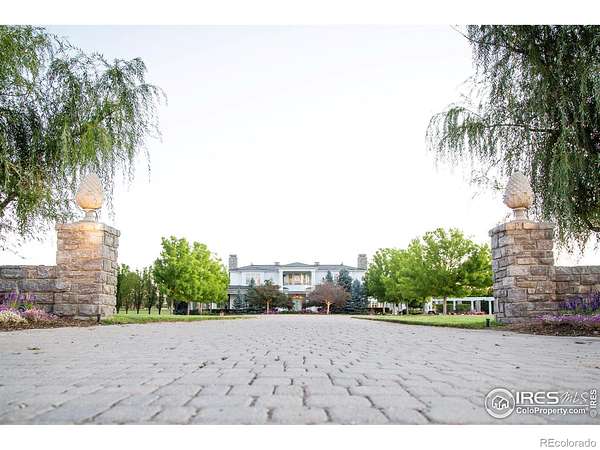82.8 Acres of Agricultural Land with Home for Sale in Longmont, Colorado