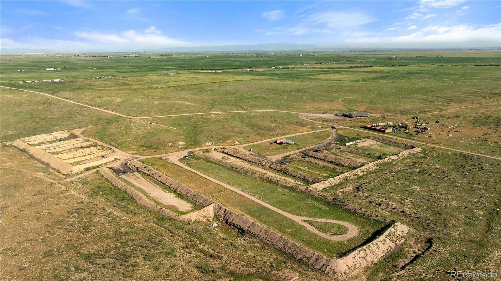 327 Acres of Land for Sale in Avondale, Colorado