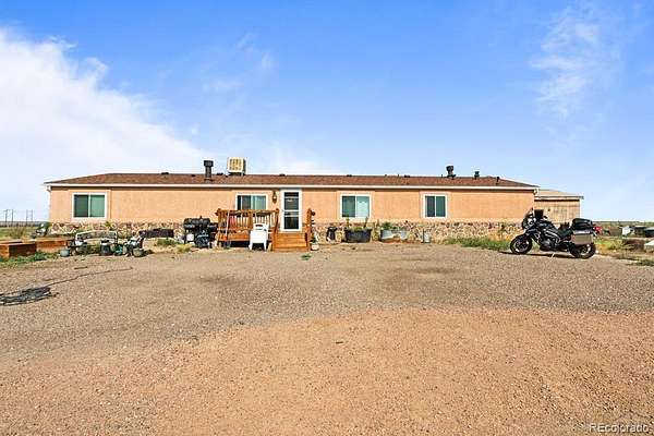 46.7 Acres of Agricultural Land with Home for Sale in Avondale, Colorado