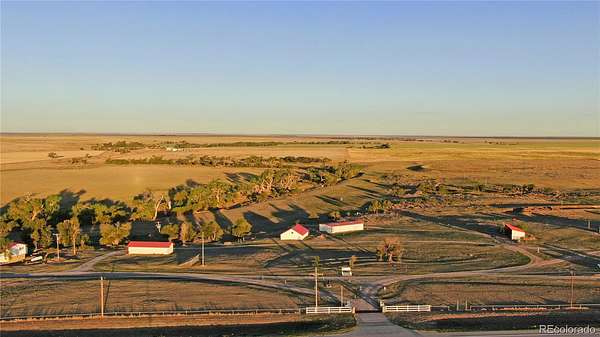 490 Acres of Improved Land for Sale in Springfield, Colorado