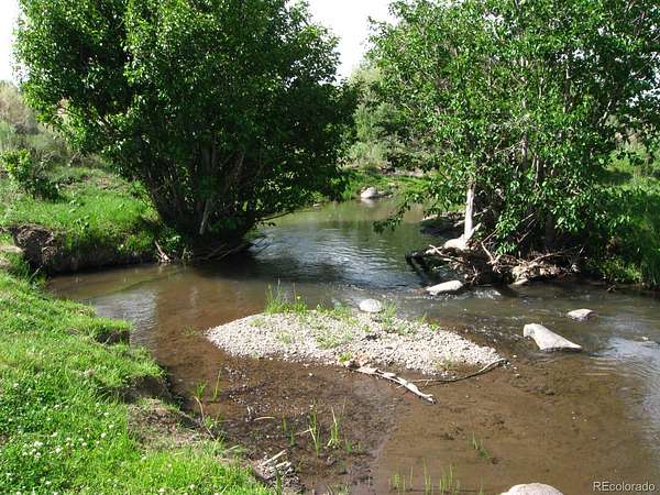 1.1 Acres of Residential Land for Sale in Capulin, Colorado