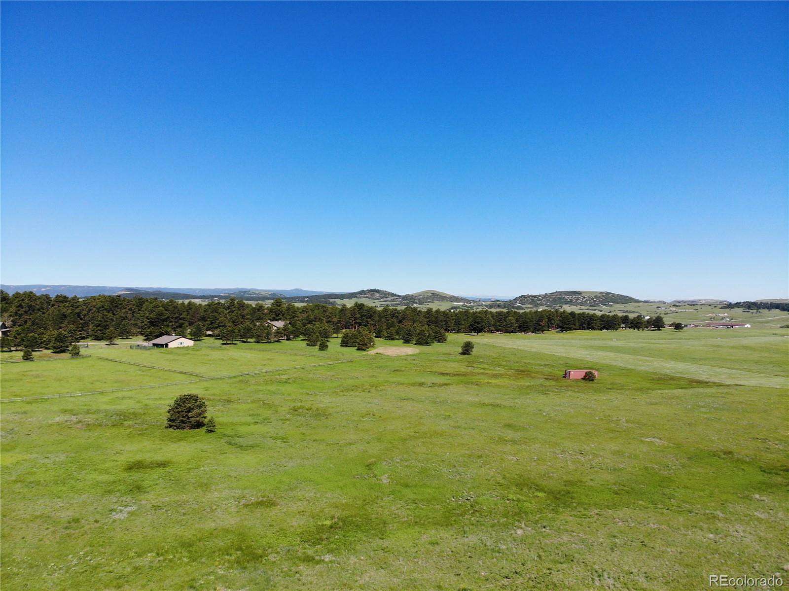 10.6 Acres of Land for Sale in Larkspur, Colorado