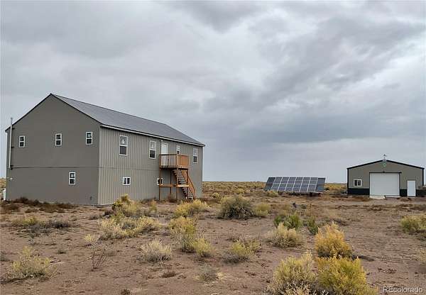 40 Acres of Land with Home for Sale in Alamosa, Colorado