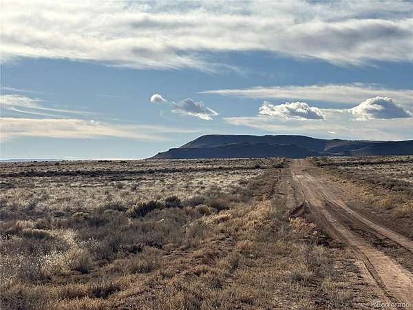 5 Acres of Land for Sale in Jaroso, Colorado