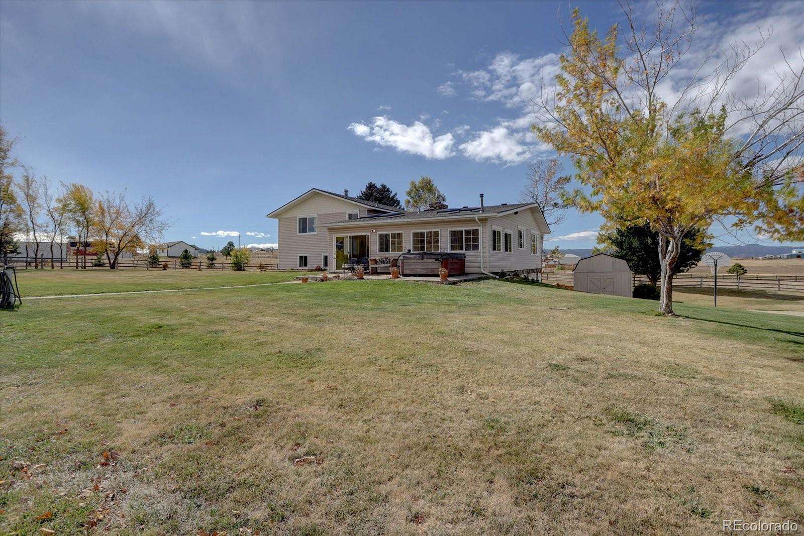 14.6 Acres of Land with Home for Sale in Larkspur, Colorado