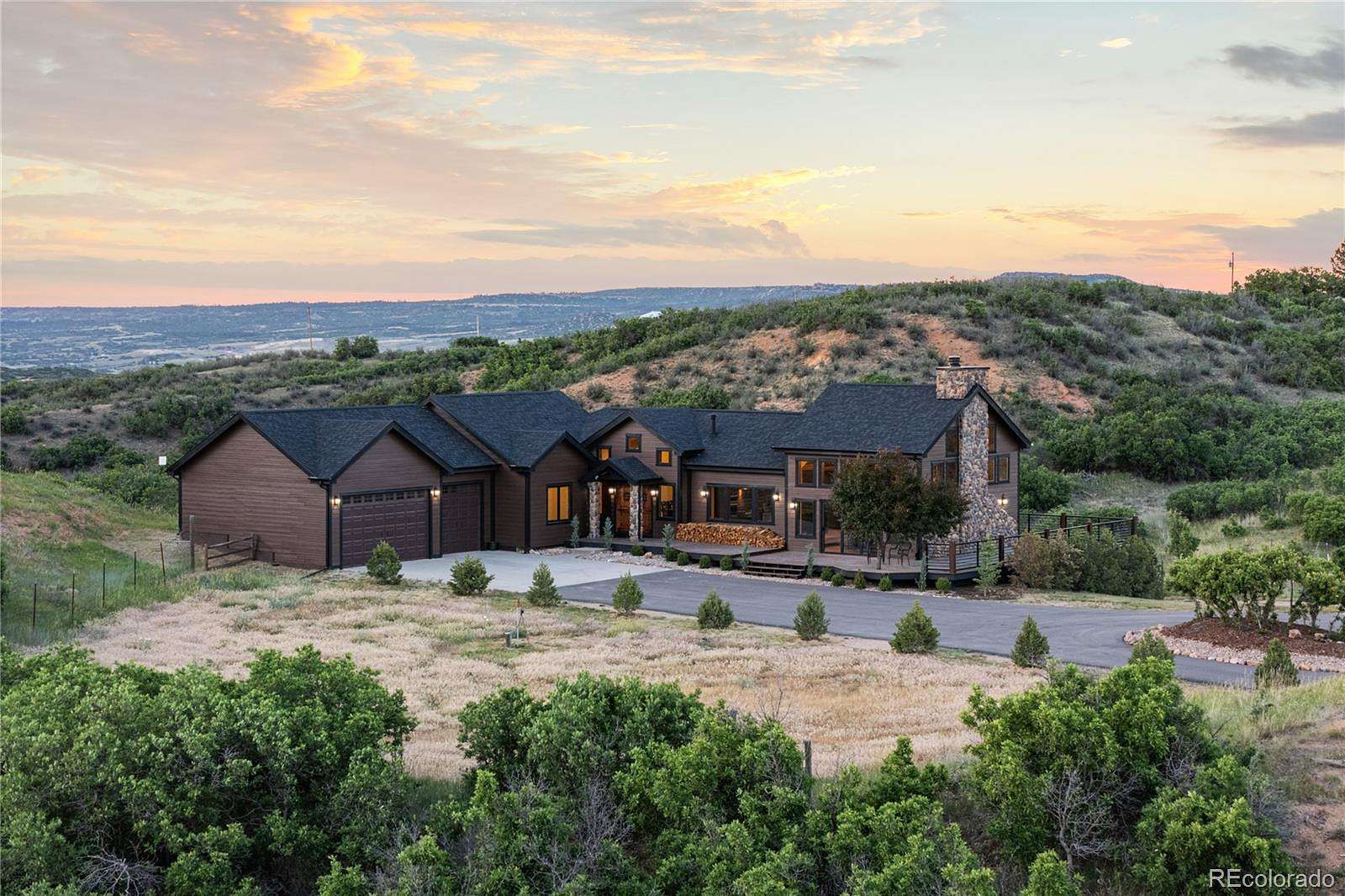 36.8 Acres of Land with Home for Auction in Sedalia, Colorado