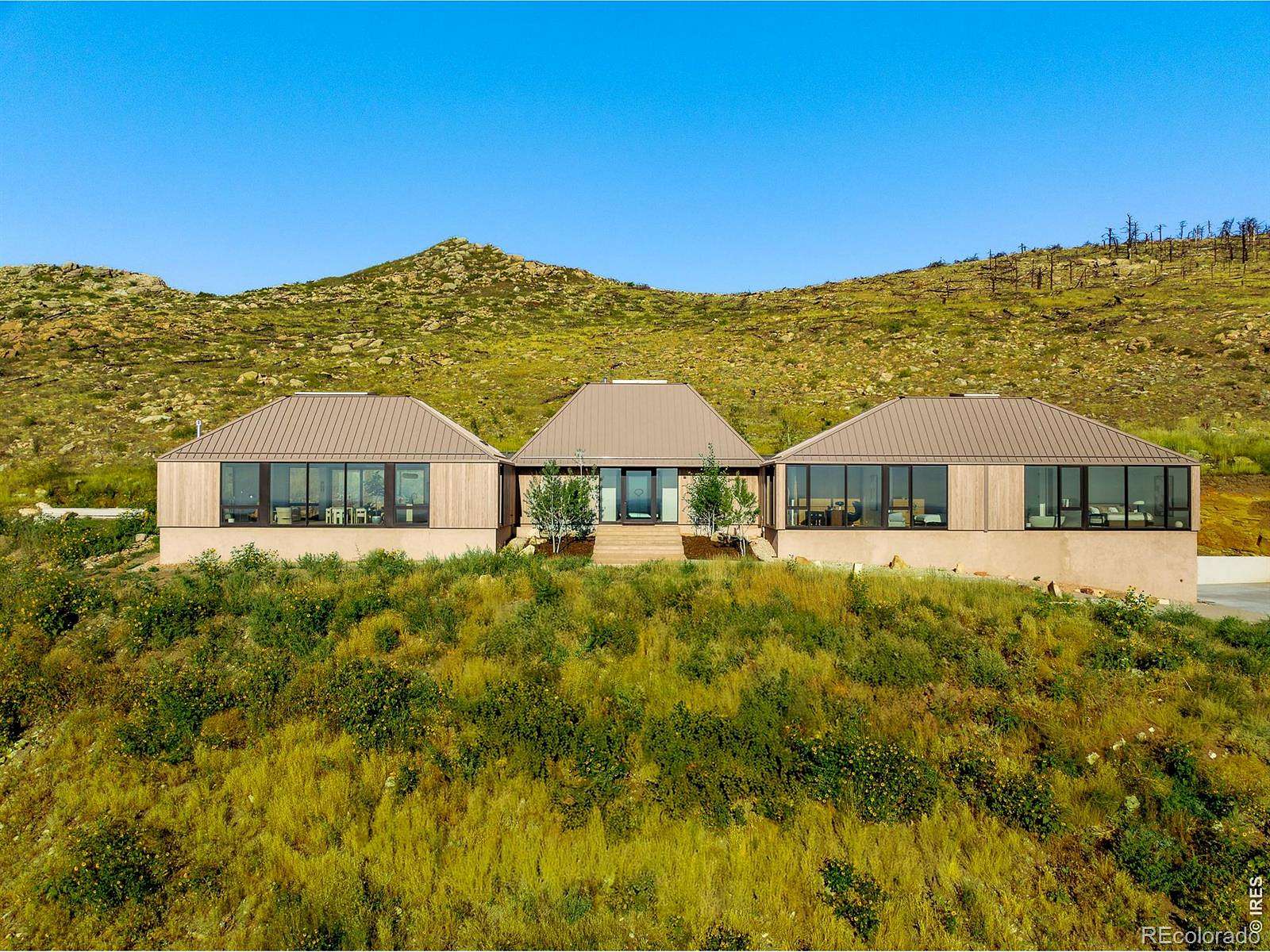 3.1 Acres of Land with Home for Sale in Boulder, Colorado