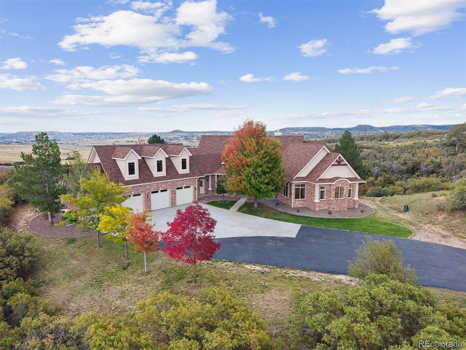 9.1 Acres of Land with Home for Sale in Castle Rock, Colorado