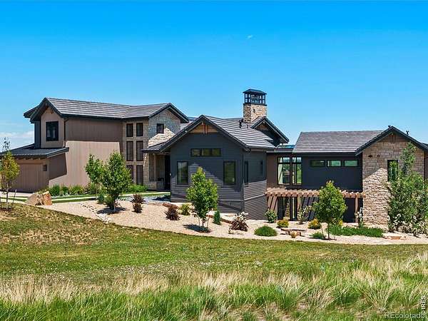 5.38 Acres of Land with Home for Sale in Longmont, Colorado