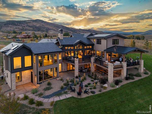 5.38 Acres of Land with Home for Sale in Longmont, Colorado