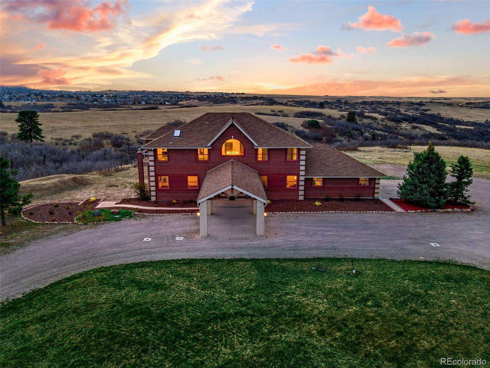 33.5 Acres of Land with Home for Sale in Castle Rock, Colorado