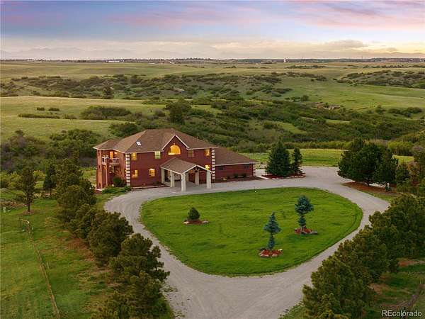 33.5 Acres of Land with Home for Sale in Castle Rock, Colorado